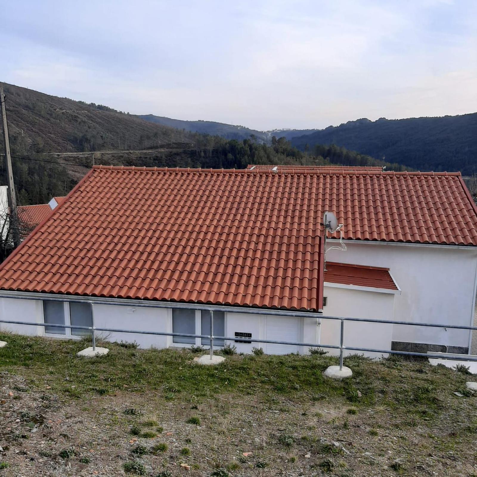 Casas Da Escola - "A Escola" - Meas Villa Pampilhosa da Serra Buitenkant foto