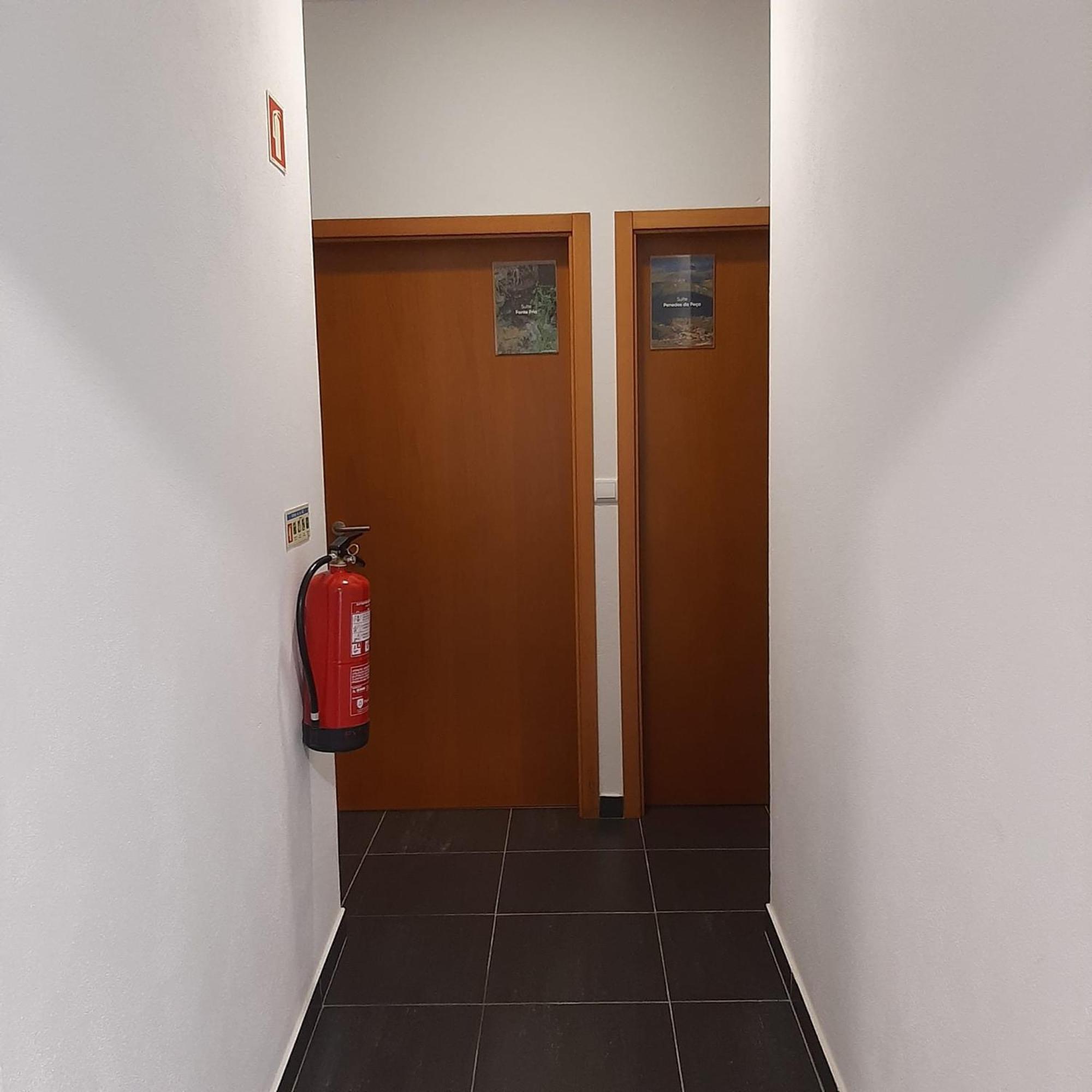 Casas Da Escola - "A Escola" - Meas Villa Pampilhosa da Serra Buitenkant foto
