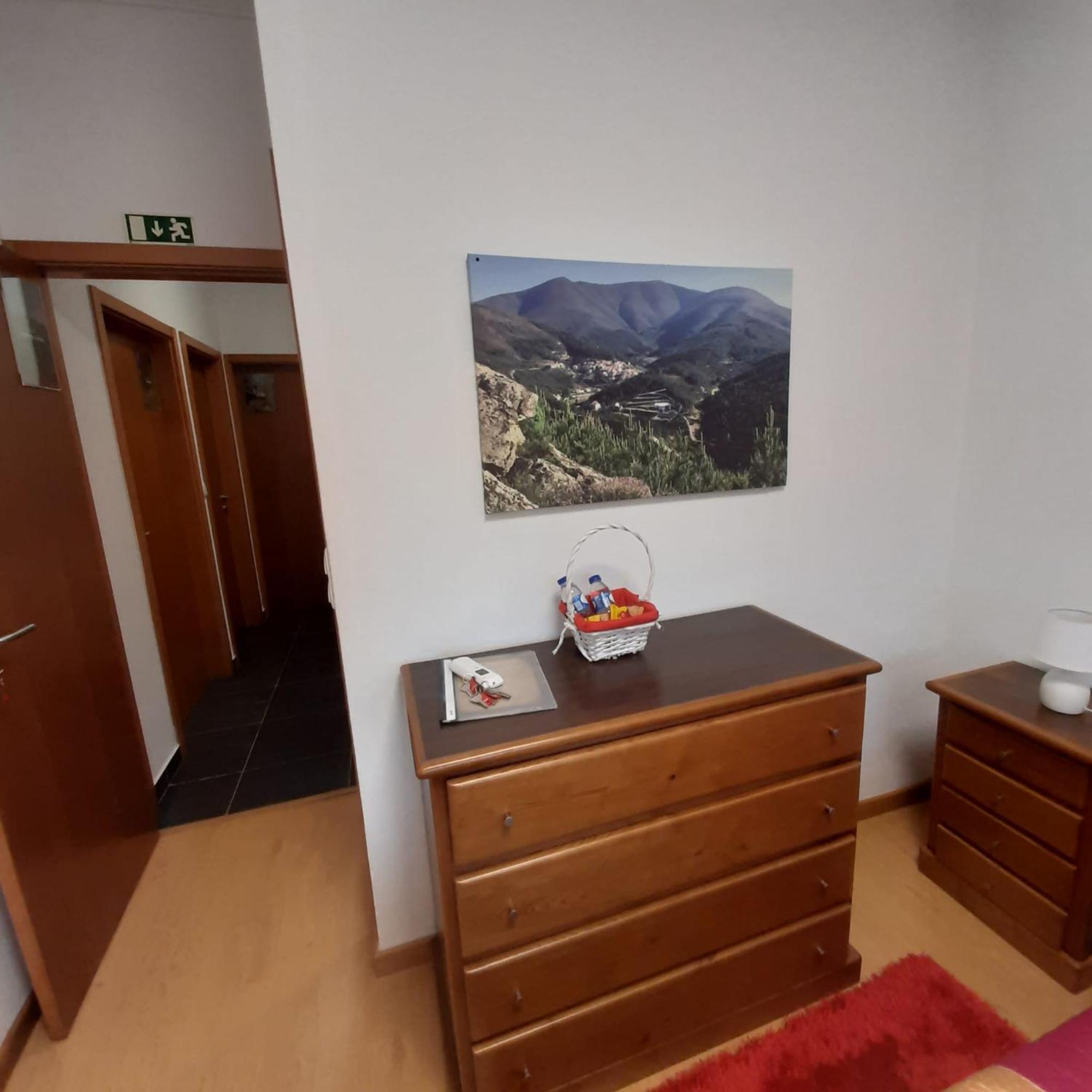 Casas Da Escola - "A Escola" - Meas Villa Pampilhosa da Serra Buitenkant foto